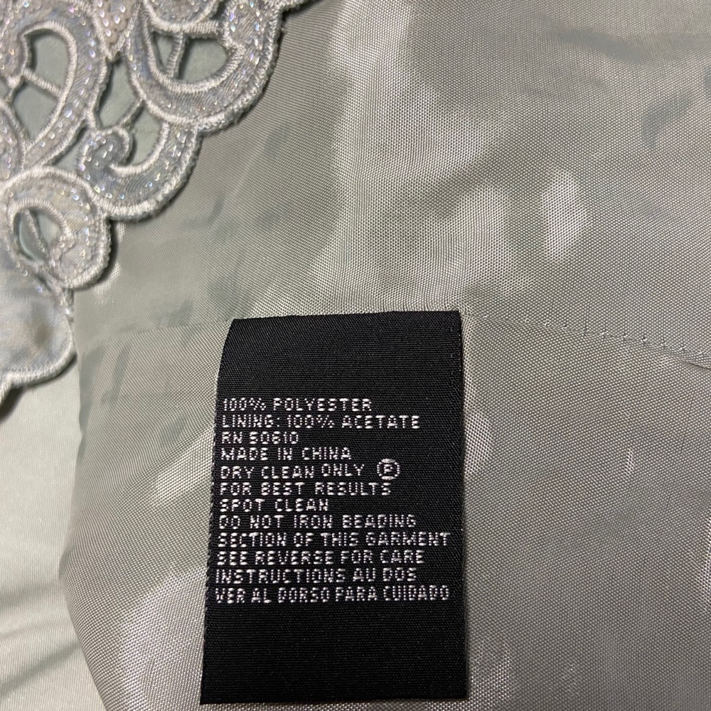 Worn Once. Vintage Albert Nipon 2pc Green . Hemme… - image 6